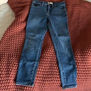 Madewell high-waisted skinny jeans. Excellent condition!